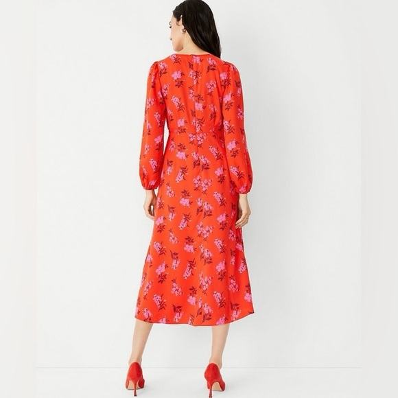 Ann Taylor Floral Tie Neck Midi Dress size 4 - Picture 2 of 3